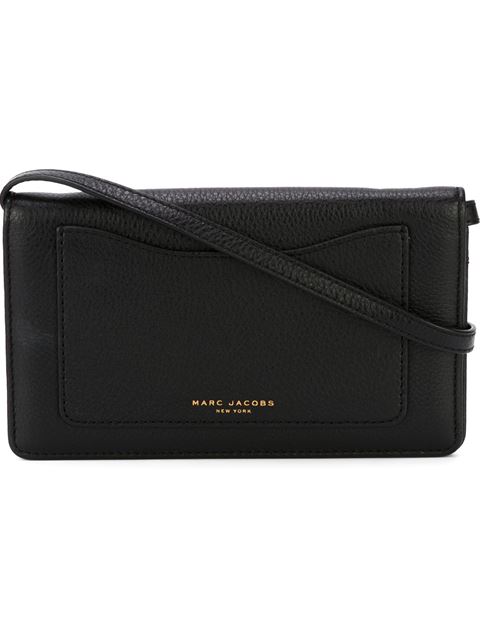 Marc Jacobs Recruit Leather Crossbody Wallet, Wild Berry In Black ...
