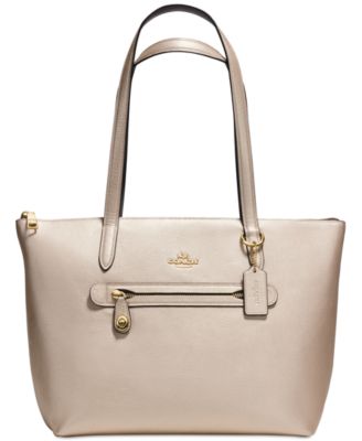 COACH Taylor Tote In Pebble Leather in Light Gold/Platinum | ModeSens