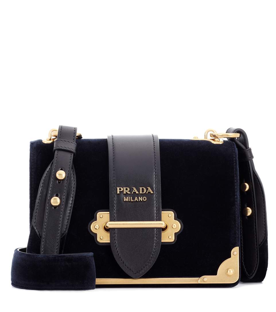 prada cahier bag price