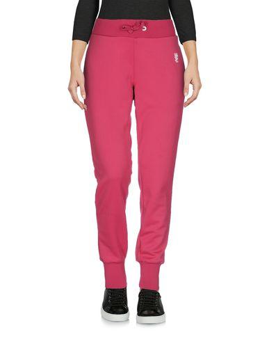 fuchsia color pants