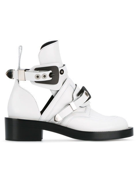 balenciaga ceinture boots white