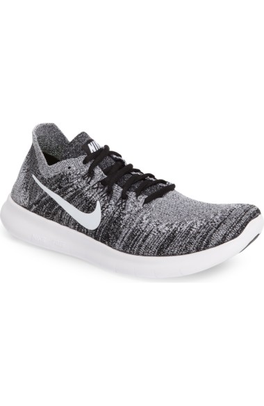 black and white nike free runs
